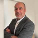 Le scientifique marocain Mimoun Azzouz récompensé pour ses avancées majeures en thérapie génique