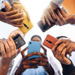 Vers l&rsquo;interdiction des réseaux sociaux aux moins de 16 ans en Nouvelle-Zélande